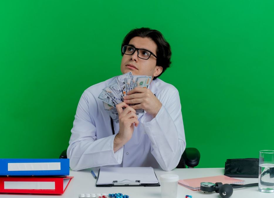 forensic tech salary