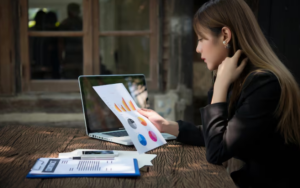 Using Hidden SEO Data to Predict Consumer Spending: How Marketers Knew the Recession Was Coming First