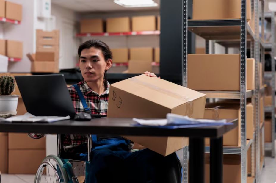 Amazon’s Logistics Empire, How the Retail Giant is Quietly Deflating Global Shipping Costs