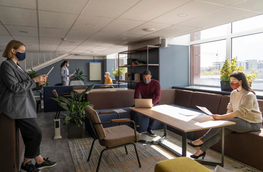 Melbourne’s Commercial Real Estate Meltdown, Why Premium Office Spaces Are Selling at 40% Discounts