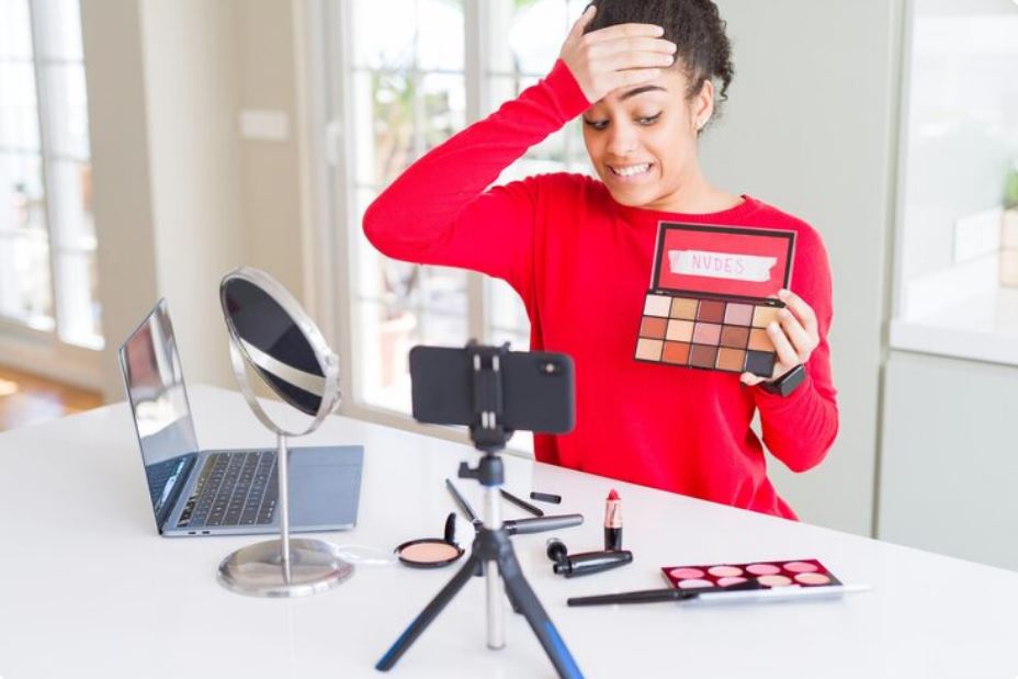 The Attention Economy Crash, Why Brands Are Slashing Ad Budgets on TikTok and Instagram