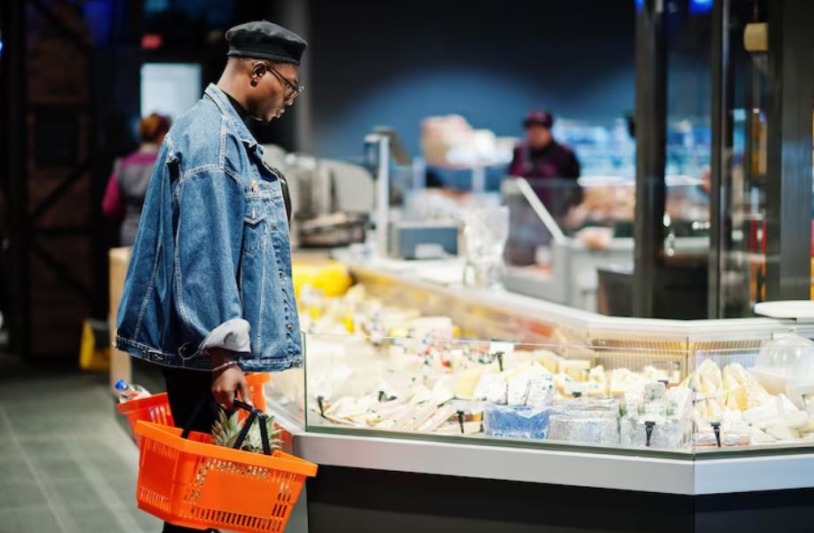 The Costco Gold Rush, Why Middle-Class Americans Are Hoarding Bullion Alongside Their Groceries